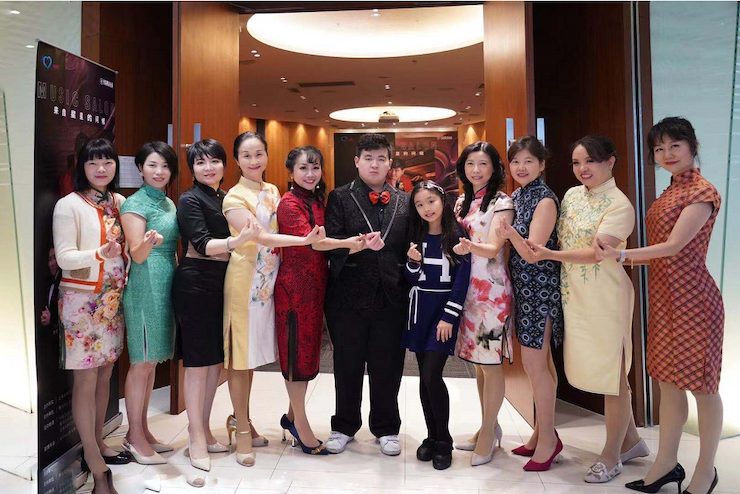 音乐双子星,点亮冬日激情!——太阳城官网未来艺术家刘明康爱心公益音乐沙龙